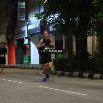 Runner Photo 3670392