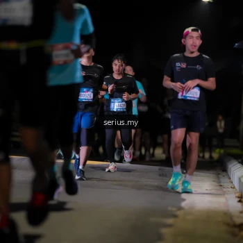 Runner Photo 3670395
