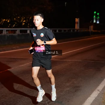 Runner Photo 3670413