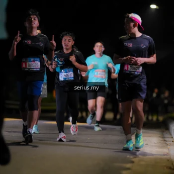 Runner Photo 3670415