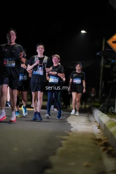 Runner Photo 3670516