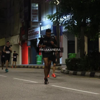 Runner Photo 3670534