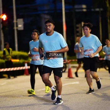 Runner Photo 3670541