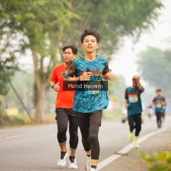 Runner Photo 3670586