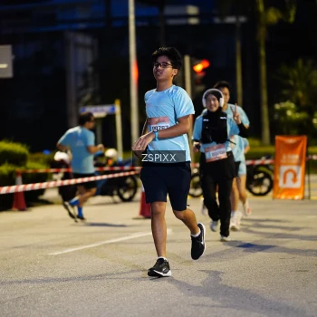 Runner Photo 3670678