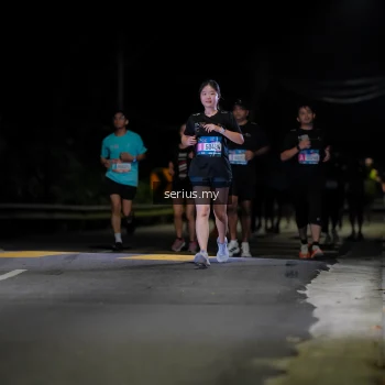 Runner Photo 3670695