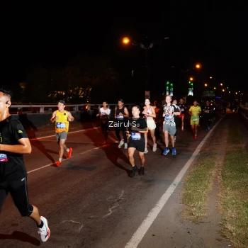 Runner Photo 3670698