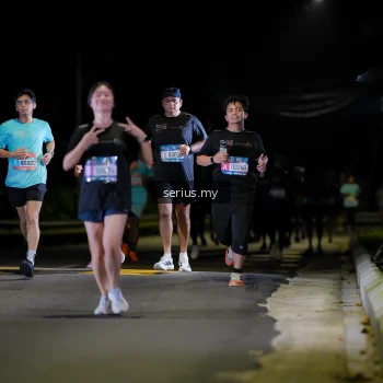 Runner Photo 3670701