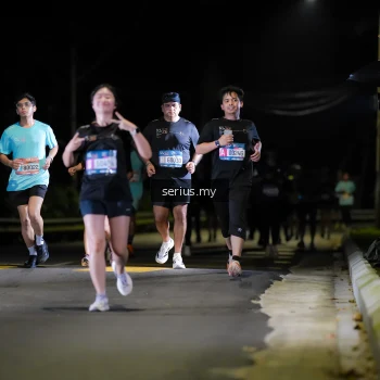 Runner Photo 3670702