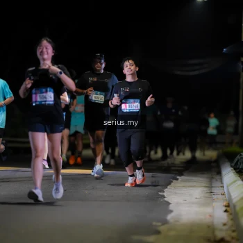 Runner Photo 3670710