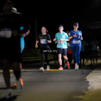 Runner Photo 3670753