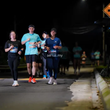 Runner Photo 3670765