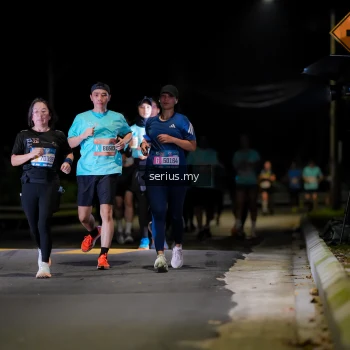 Runner Photo 3670773