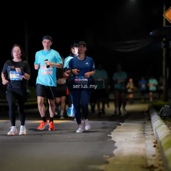 Runner Photo 3670780