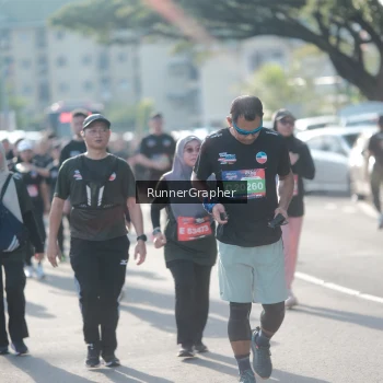 Runner Photo 3670875