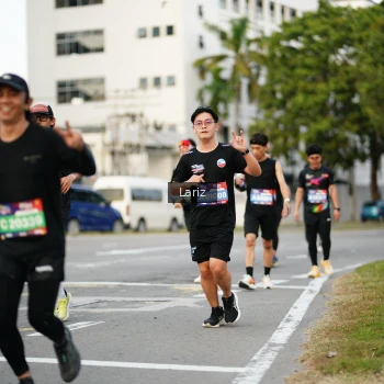 Runner Photo 3670904