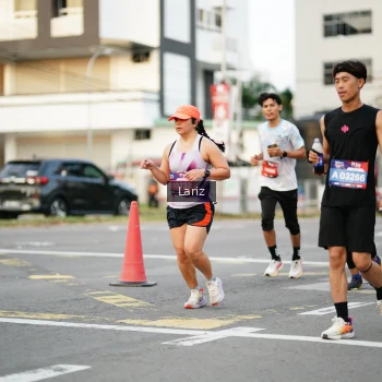 Runner Photo 3670912