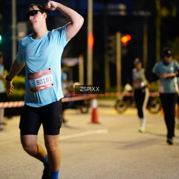 Runner Photo 3670913