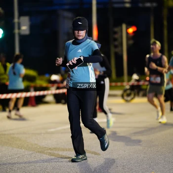 Runner Photo 3670946