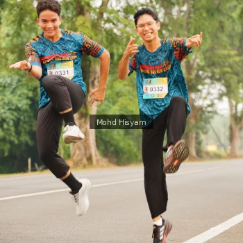 Runner Photo 3670979