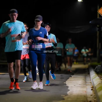 Runner Photo 3670987