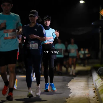 Runner Photo 3671008