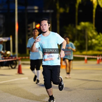 Runner Photo 3671032