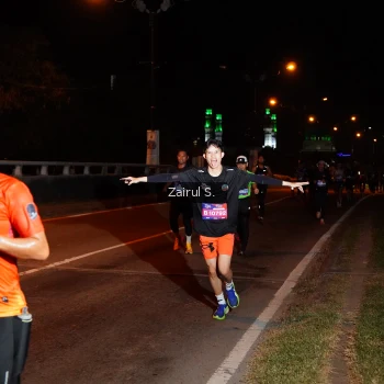 Runner Photo 3671040