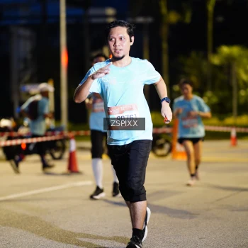 Runner Photo 3671054