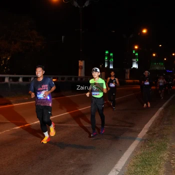 Runner Photo 3671056