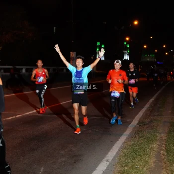 Runner Photo 3671065