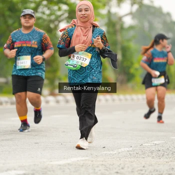 Runner Photo 3671107