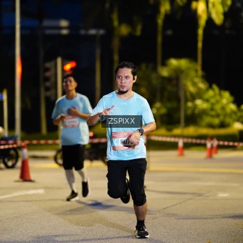 Runner Photo 3671112