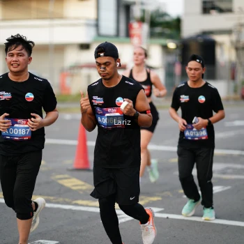 Runner Photo 3671115