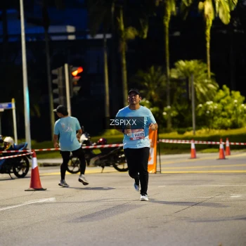 Runner Photo 3671159