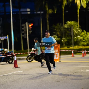 Runner Photo 3671171