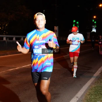 Runner Photo 3671195