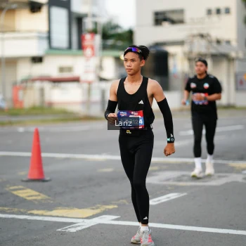 Runner Photo 3671222