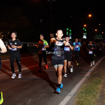 Runner Photo 3671247
