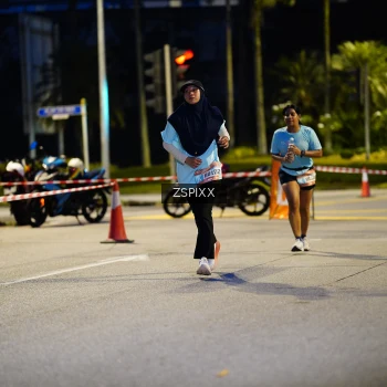 Runner Photo 3671249