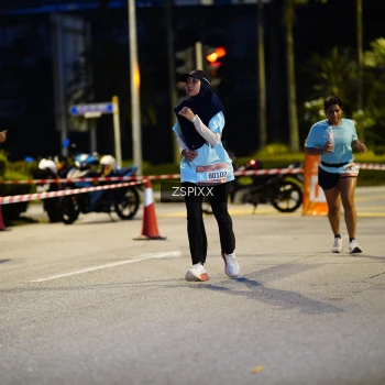 Runner Photo 3671256