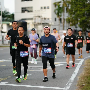 Runner Photo 3671260