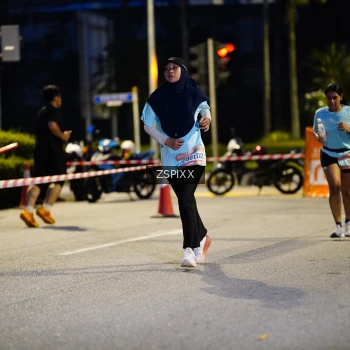 Runner Photo 3671274