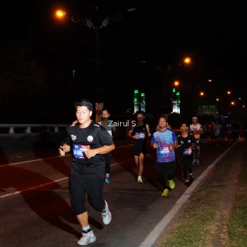 Runner Photo 3671277