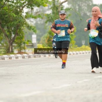 Runner Photo 3671304