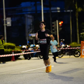 Runner Photo 3671311
