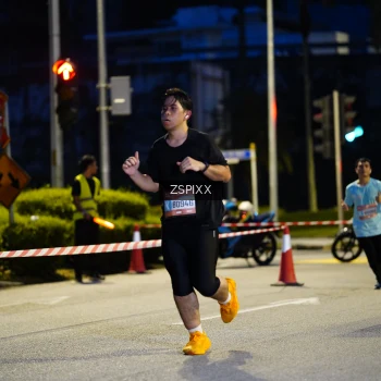 Runner Photo 3671330