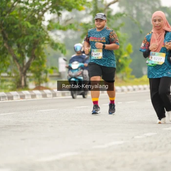 Runner Photo 3671343