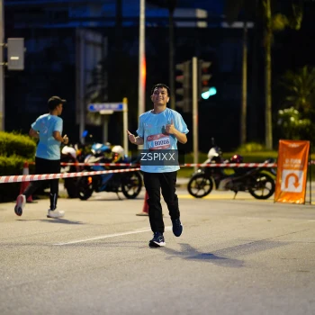 Runner Photo 3671360