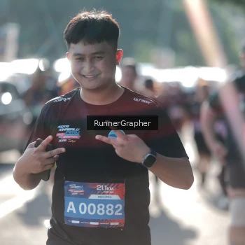 Runner Photo 3671375